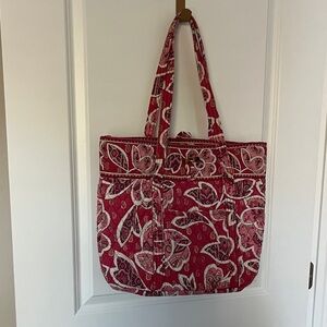 Vera Bradley Rosie’s poises Iconic Vera Tote Bag VTG Bottom Is structured Large